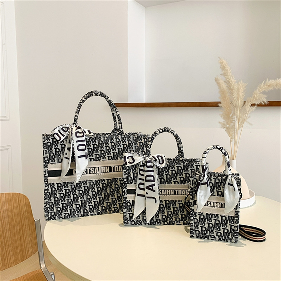 Free shipping designer shoulder bag for women Tiny house Luxury summer new outdoor black gray Large capacity designer bag