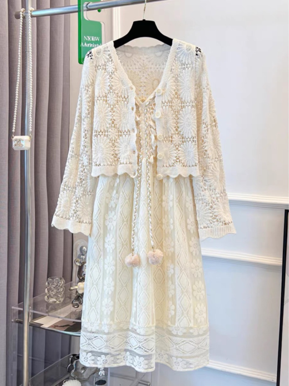 K204 style lace dress manufacturers spot wholesale apricot suspender dress