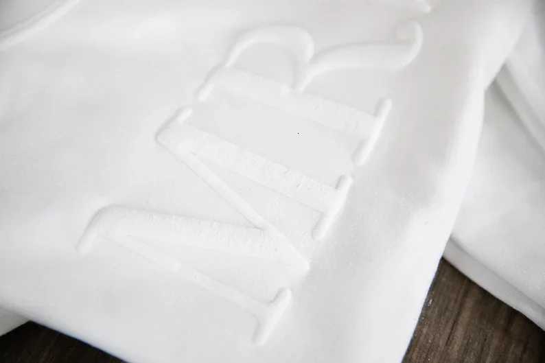 POD customization Custom Embossed Bridal Mrs Sweatshirt New Mrs Pullover Bride Sweatshirt Bride to Be Sweater White or Black Jogger SetT251112