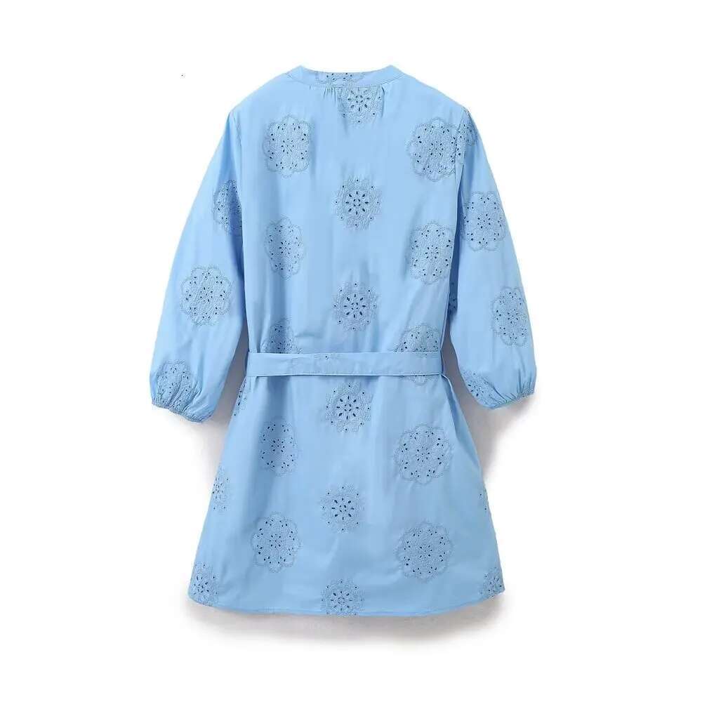 European And American Style Spring New Hollow Embroidery With Belt Long Sleeve Dress