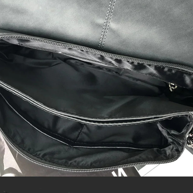 Fashion Ten Font Messenger Bag Mens Large Capacity Flip Cover Mens Messenger Bag Soft PU Leather Cross Shoulder Bag Mens 250411