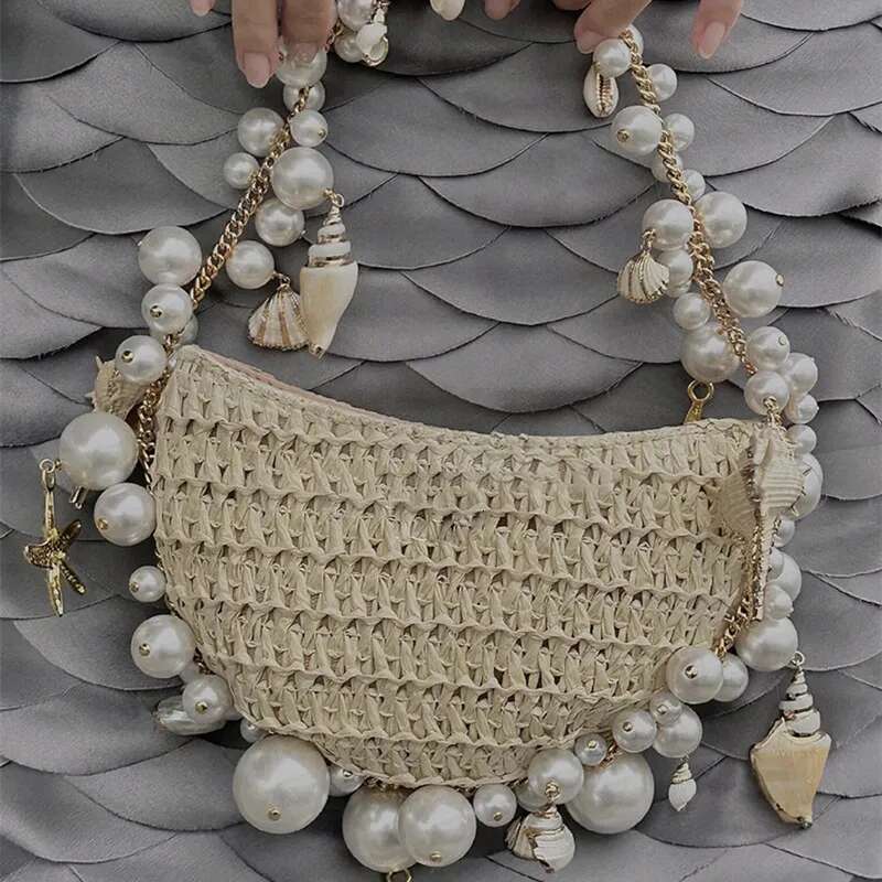 New Pearl Conch Grass Woven Handheld Beach Vacation Women's Pursecell Phone Bag