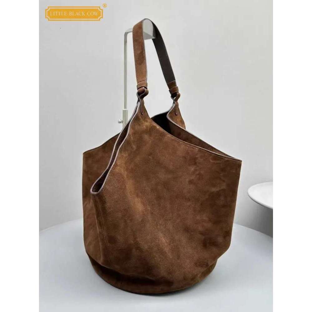 Women Casual Small Totes Handbag Vintage Solid Color Autumn Winter Cowhide Suede Leather Bucket Bag Ladies Single Shoulder Bags