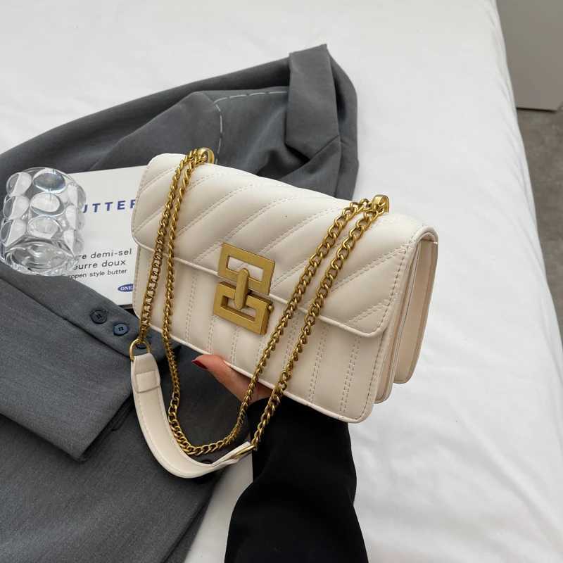 Refined Commuter Ladies Bag French Flair Hand-Carry For Summer Fashionable Activities With StyleW251112