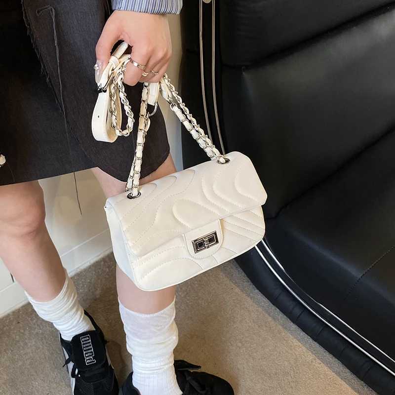 Elegant And Classic Leather Ladies Handbag Crossbody Bag Shoulder Messenger Tote By Luxury BrandW251111