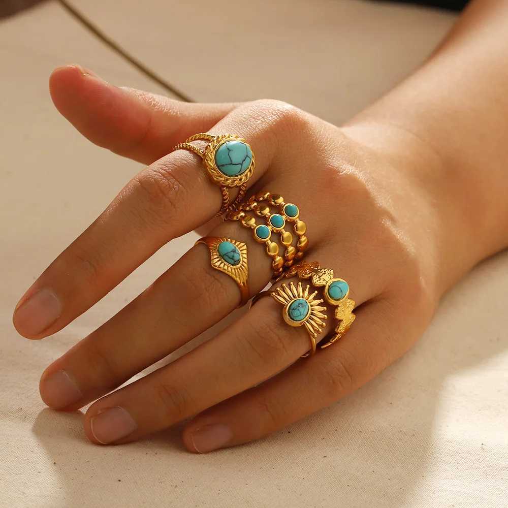 Titanium steel with turquoise ring 18K gold-plated stainless steel non discolored finger jewelry suitable for wholesale for womenXJ250412