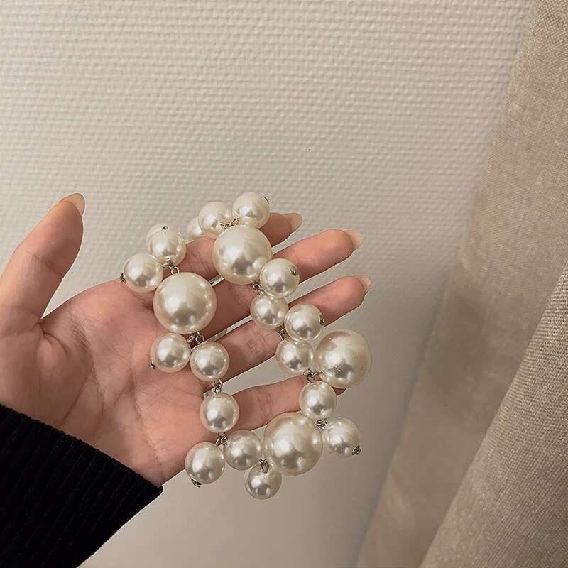 XIALUOKE Vintage Hyperbole Bead Pearls Collarbone Chain Women's Elegant Pendant Necklace Bride Jewelry