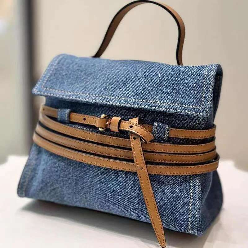 Autumn And Winter New Products Belt Women Cowboy Tote Retro Shoulder Bag Commuter Handbag