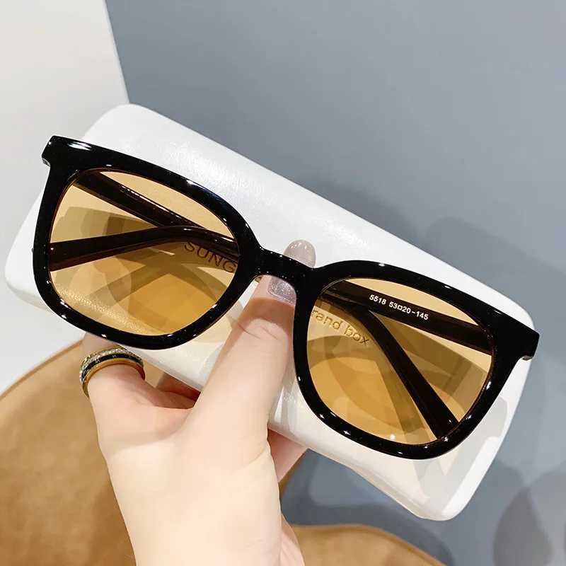 New Unisex Rectangle Vintage Sunglasses Fashion Design Retro Sun Glasses Female Lady Eyeglass Cat Eye Goggles UV400 EyewearC250411