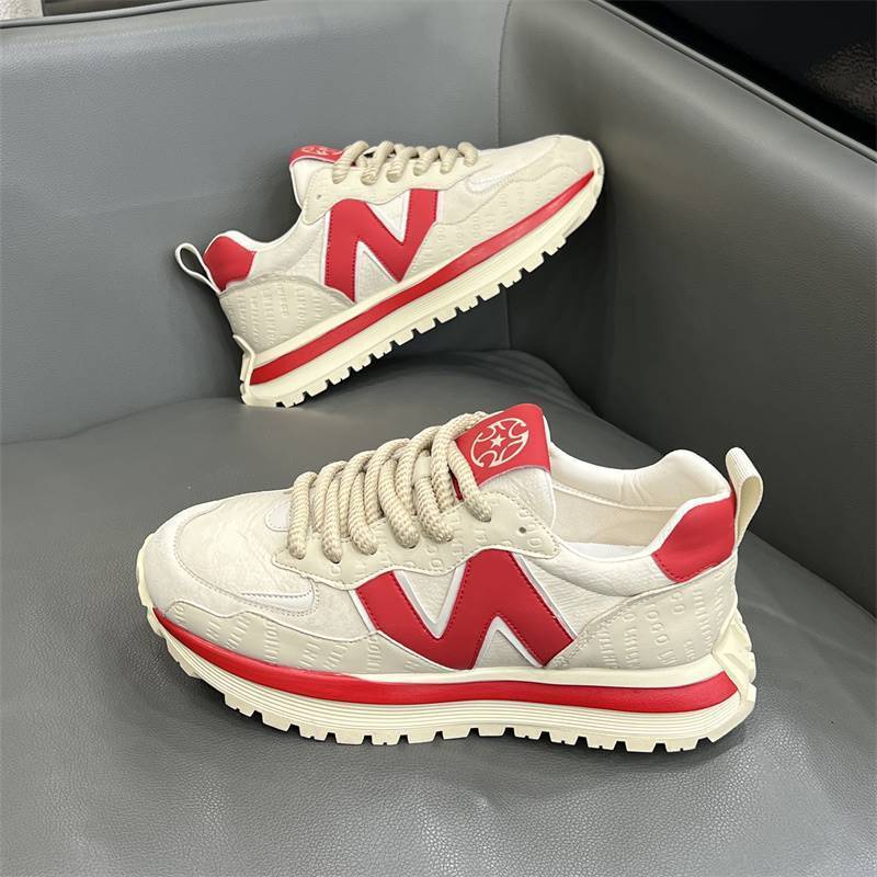 designer shoes 2025 new Men's trendy leather sneakers versatile comfortable and stylish Casual and sporty they are also known as Forrest Gump sho