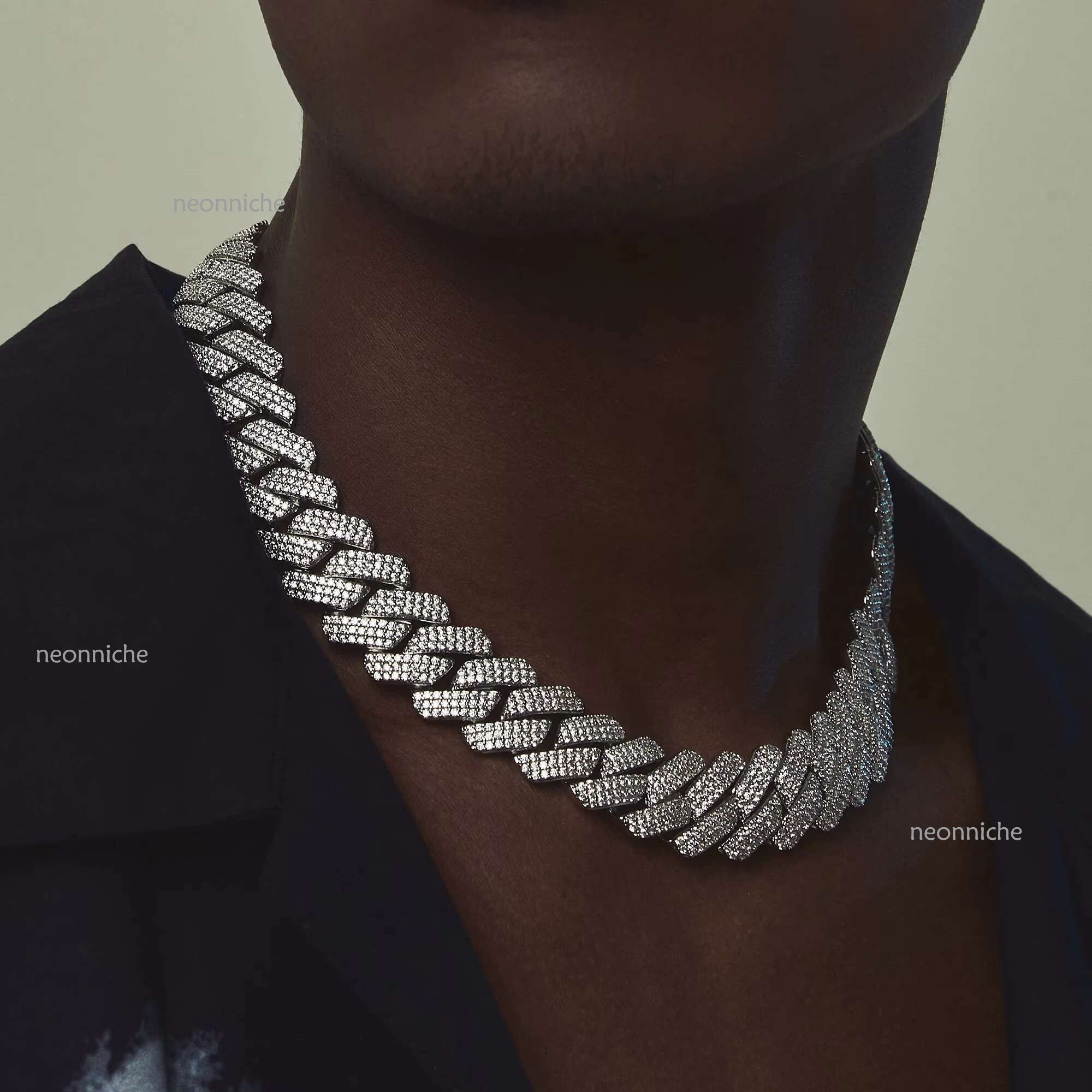 Qian Jian Gems Sier Custom 15mm Prong Moissanite Miami Cuban k Chain Passes Dia Test VVS Hip Hop Style Necklace