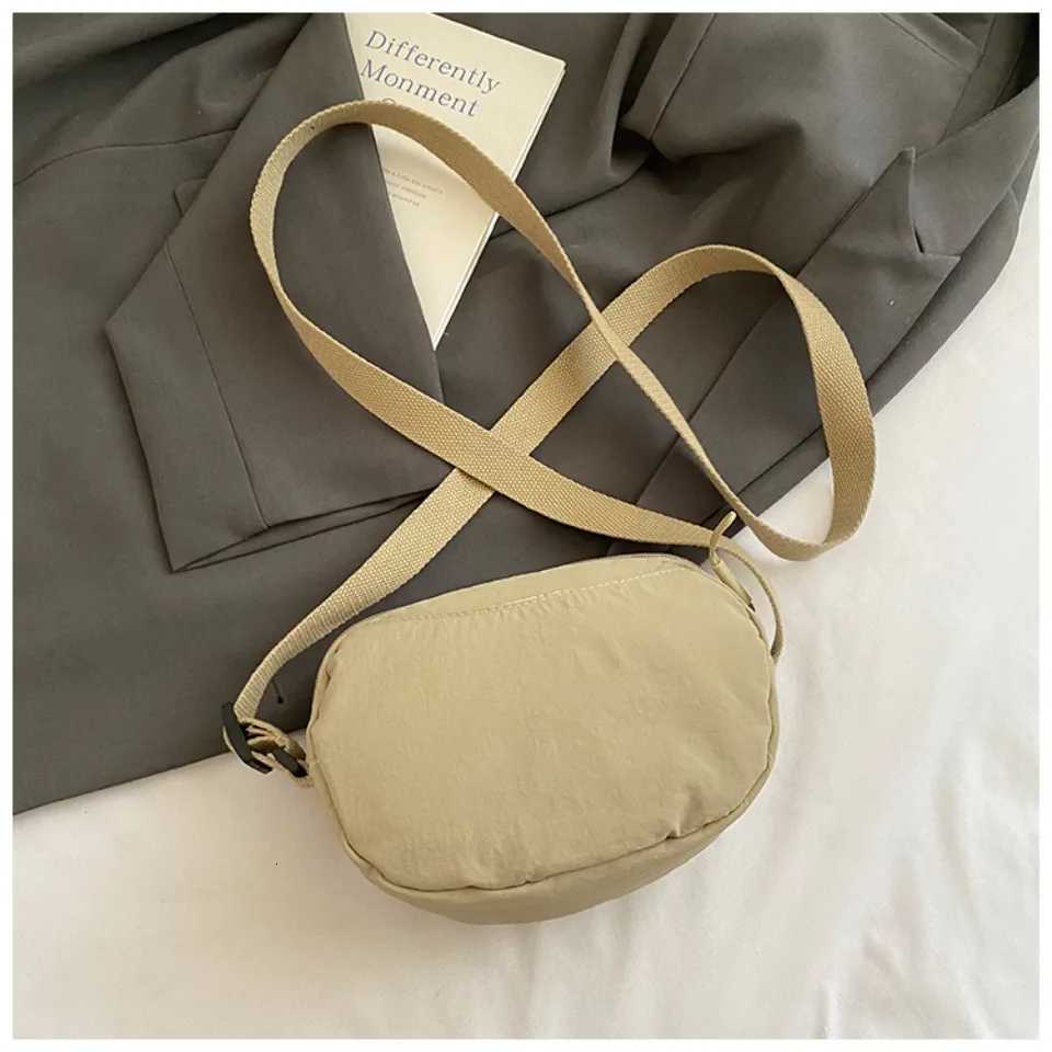 Womens Large Capacity Messenger Bag Lightweight Crossbody Shoulder Bag Adjustable Strap Simple HandbagT2511112