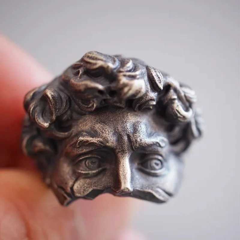 Vintage Creative Venus 3D Mask Ring for Men Art Silver Relief Adjustable Open Mask Ring for Women Gift JewelryXJ250412