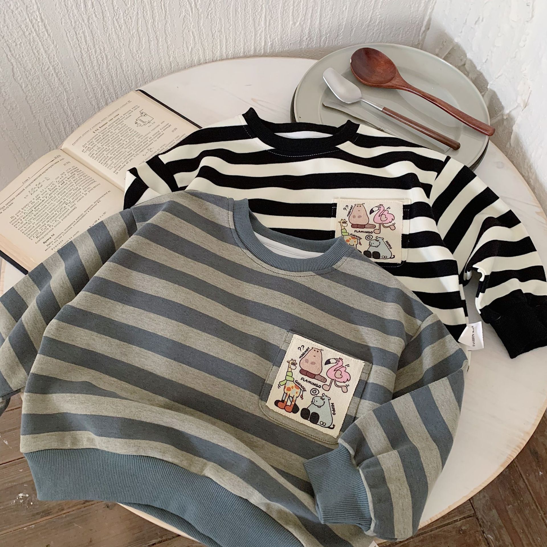 Ddmyshoesvip Children S Hoodie Spring New Round Neck Animal Pocket Boy Cartoon Long Sleeved Pullover H