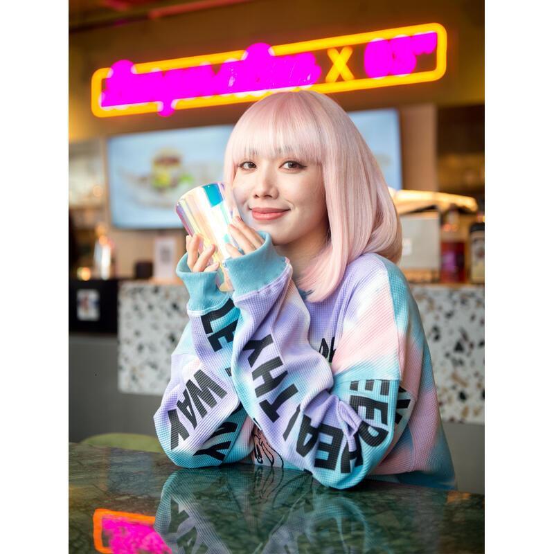 12 Inch Pink Short Bob With Bangs Light Yaki Straight Blunt Cut Glueless Realistic Look Daily Costume Wig For Women Synthetic Heat Resistant Hair Wigs