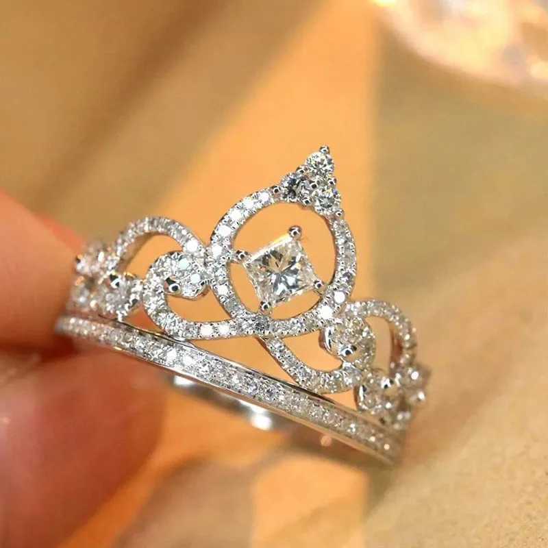 925 sterling silver luxury womens crown ring bright zirconia finger accessories exquisite recommended finger jewelryXJ250412