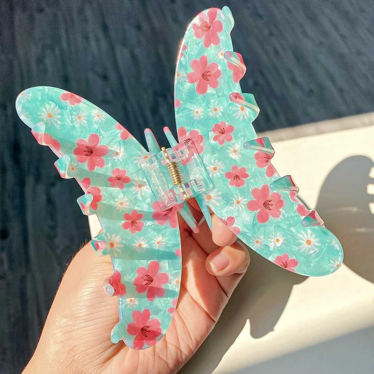 Luxury Large Flower Grab Bucket Womens Color Printed Hair Grab Bucket Head Rear Shark Clip Hair Accessories Y2504012