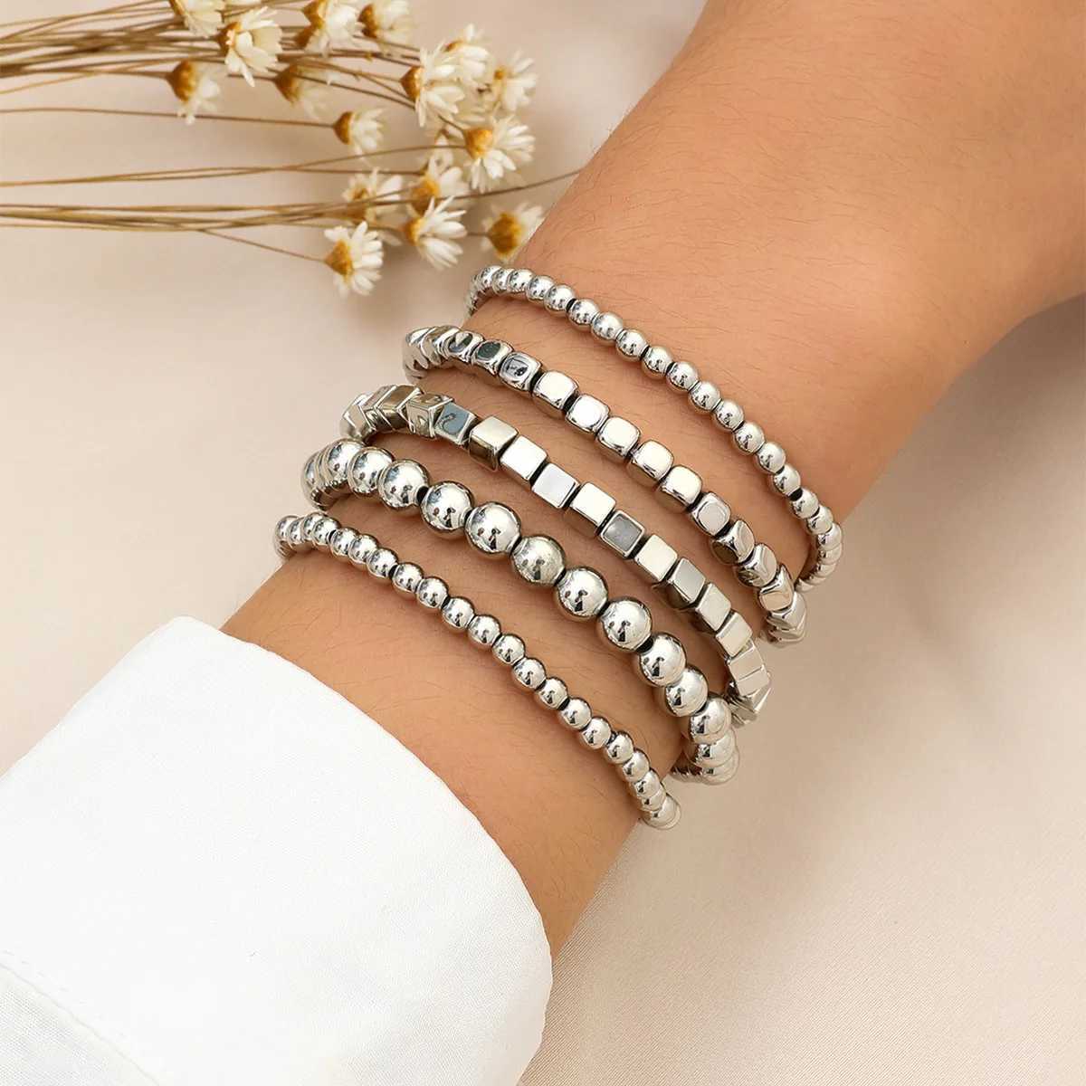 5/7-piece Bracelet Set New Handmade Beaded Bracelet Set Couple Beach Geometrical Elastic Jewelry Matching Bracelets FashionC250411