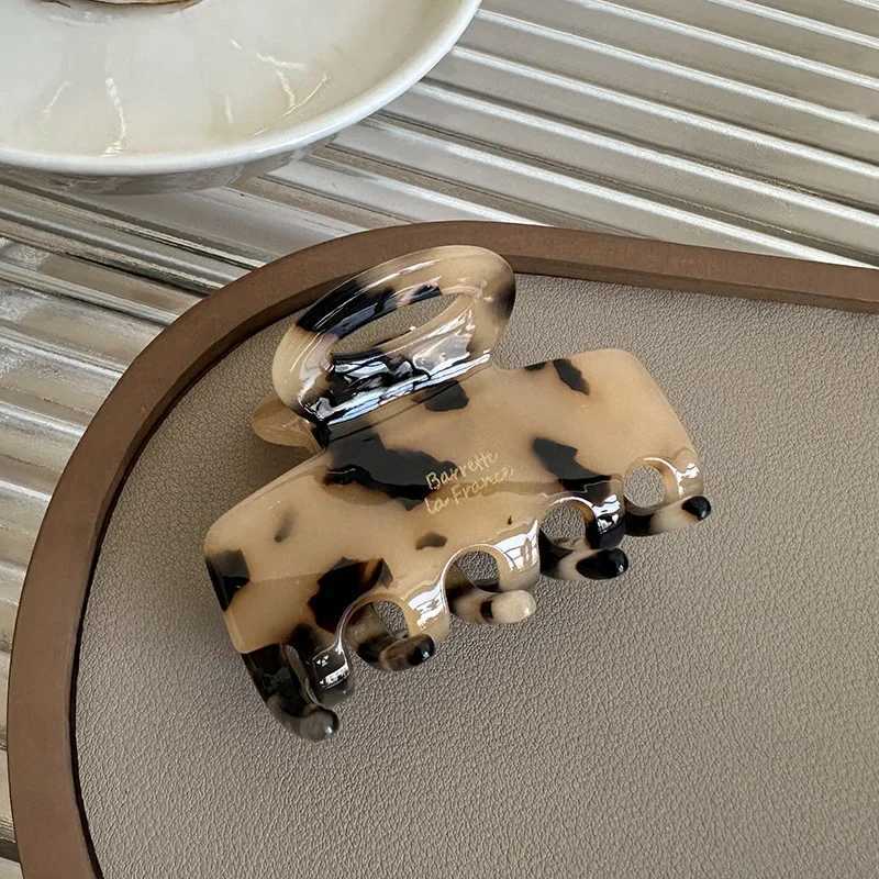 5.5cm long acetate fiber hair clip red hair clip suitable for girls and women as hair accessories Korean new fashion Y2504012