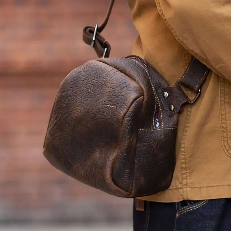 2025 Cowhide Crossbody Men's Retro Crazy Horse Shoulder Bag Leather Fashion Trend Small Backpack