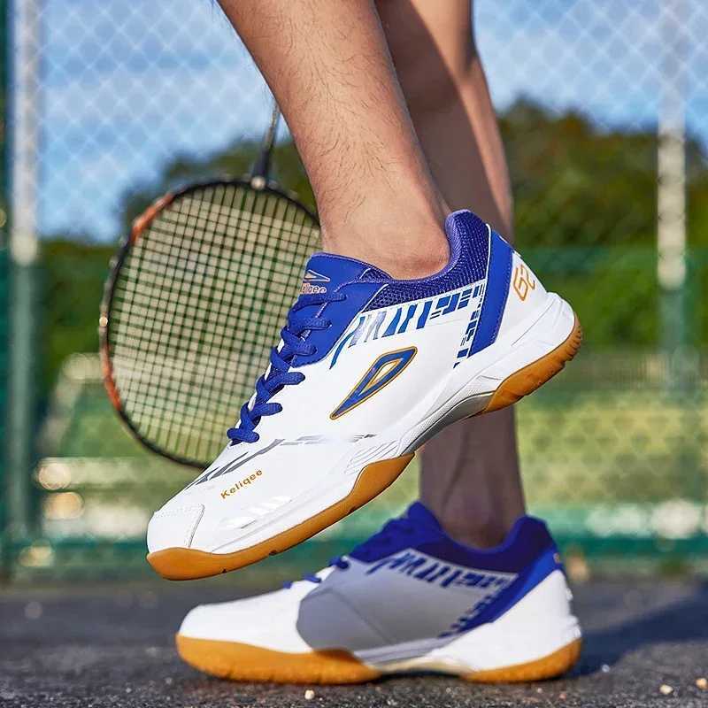 New Tennis Shoes Mens Badminton Sneakers Light Table Tennis Footwears Luxury Gym Sneakers M training running shoes for man Z250411