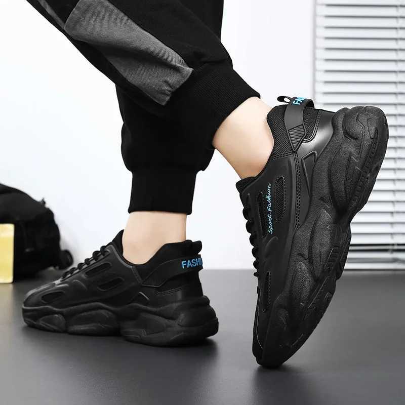 White Fashion Mens Casual Sneakers New Autumn Mens Sports Desig Shoes Lace-up Non-slip Shoe Outdoor M Breathable Sneaker Z250411