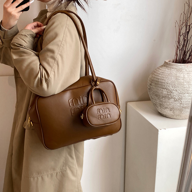 designer bag new Fashion niche bowling briefcase large capacity commuting handbag internet celebrity shoulder handbag
