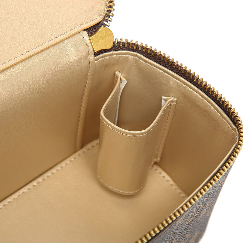 Bestselling New Fashion Print Chain Box Bag High Quality Elegant Versatile Commuter Shoulder Crossbody Bag Brown