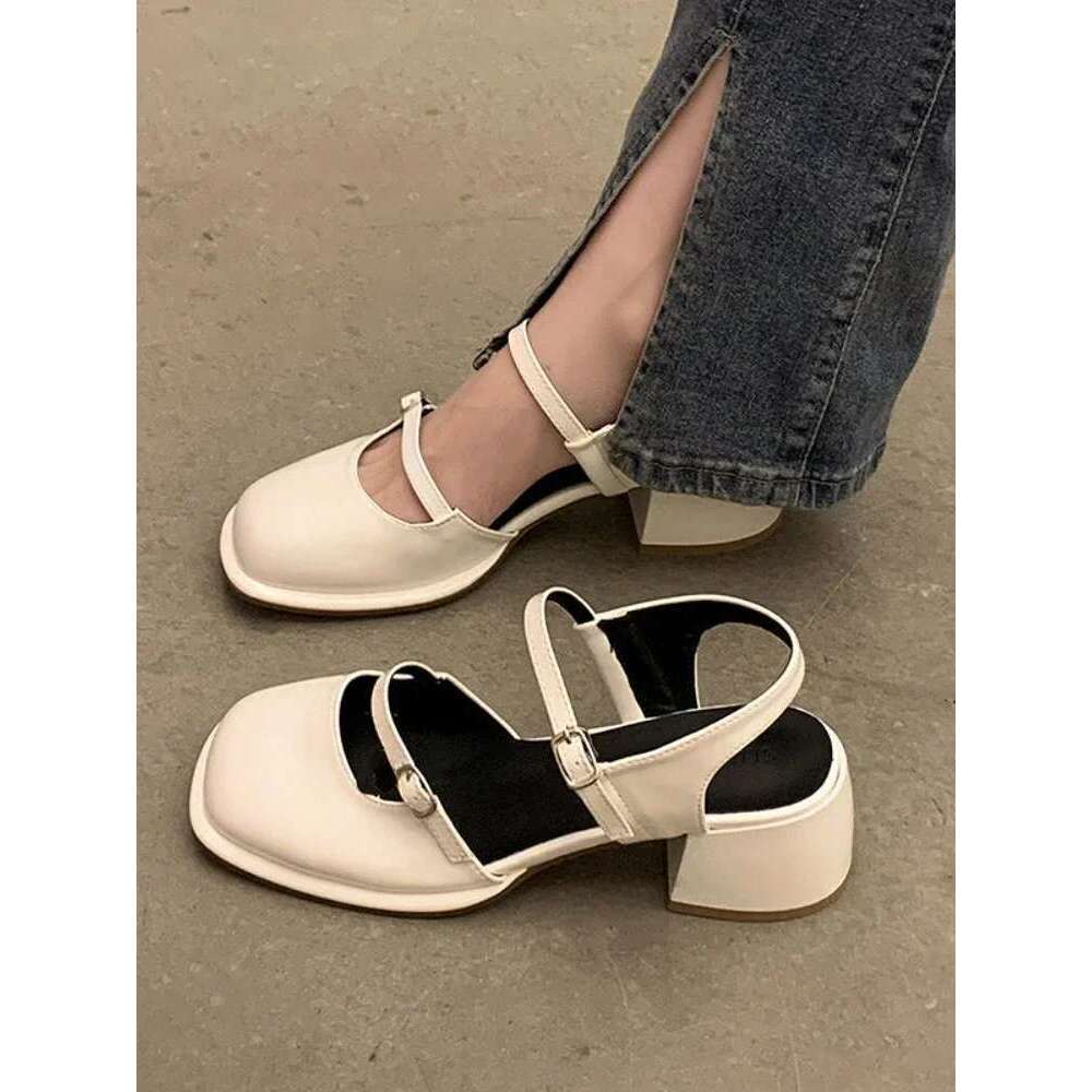 Non-slip Round Toe Sandals Ladies Casual 2023 Summer Hollow Beach Elegant Korean Fashion Party Shoes Woman Design