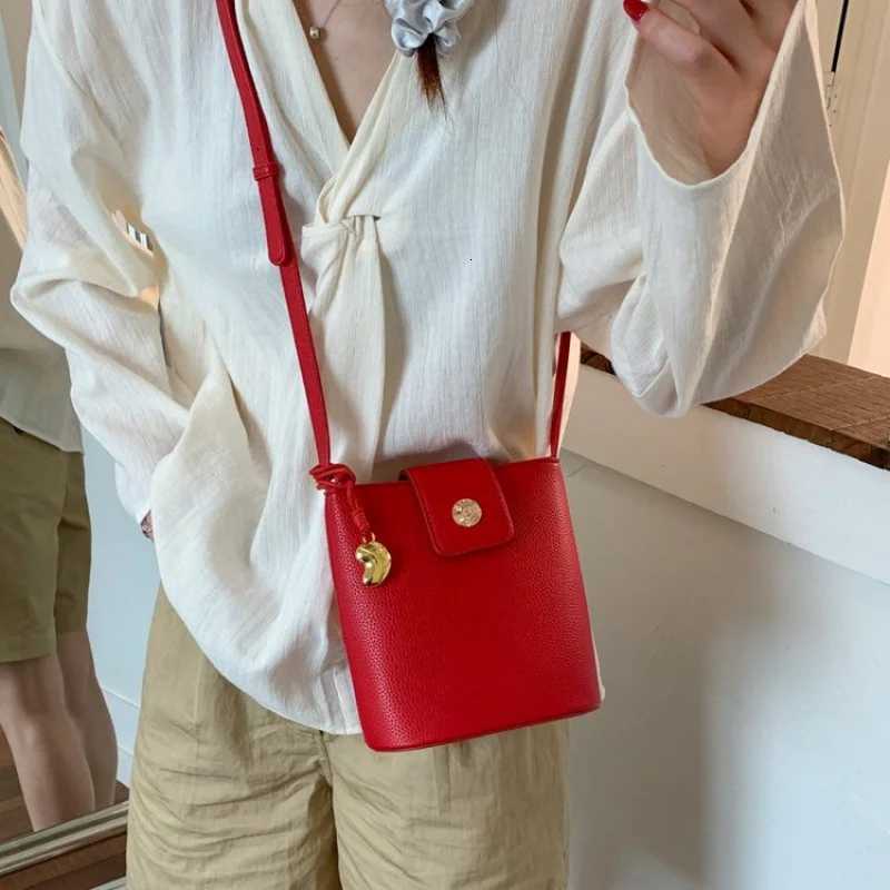 Chic Womens Leather Handbag Luxury Designer Shoulder Bag Crossbody Purse Ladies Elegant Top Handle Tote MessengerW251111