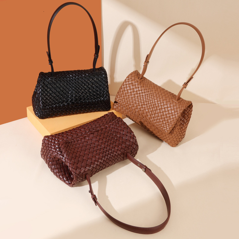 Hand Woven Bag Women's Fashion PU Leather Underarm bag Designer Single Shoulder Crossbody Handbag
