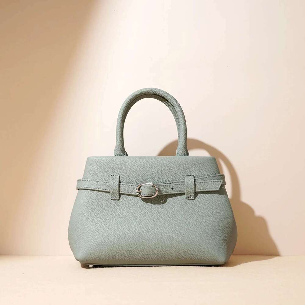 Top Layer Cowhide Crossbody Bag 2025 Spring New Niche Design Genuine Leather Aron Fashion Ladies One-Shoulder Handbag