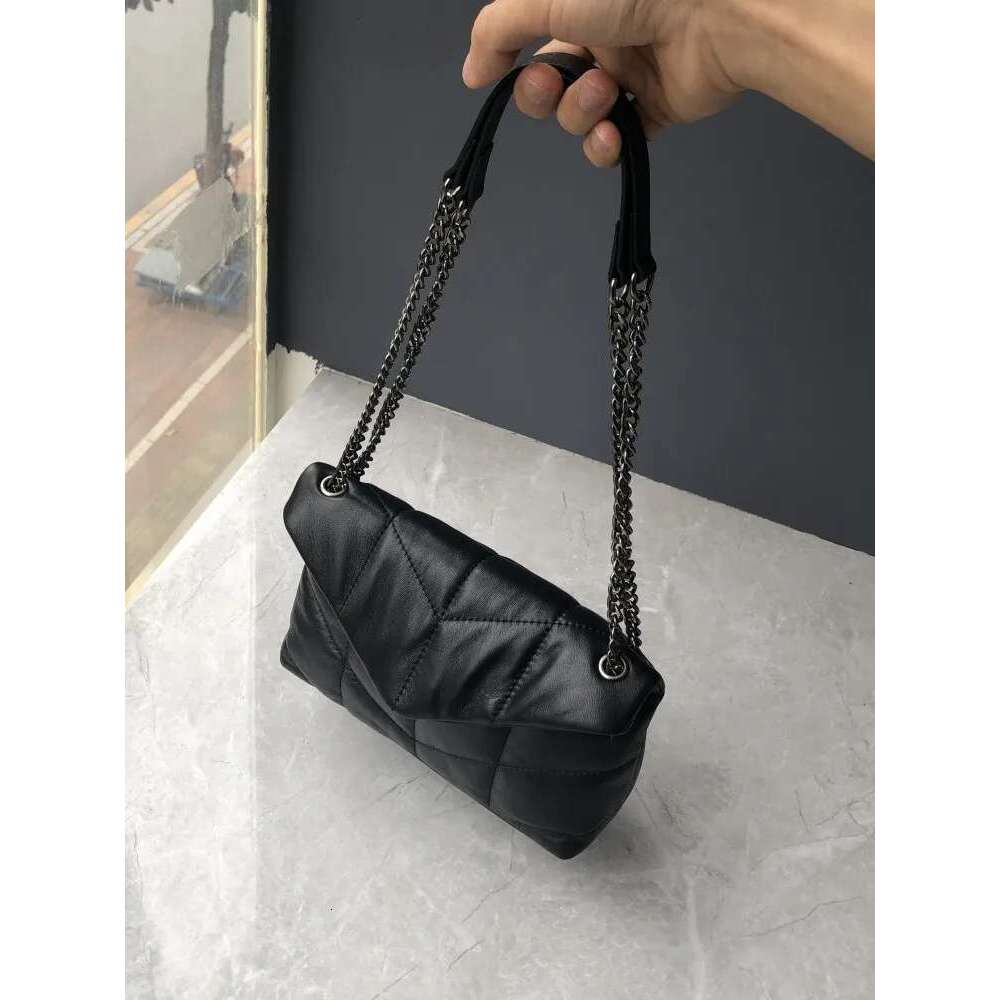 Elegant Women Chain Soft Sheepskin Genuine Leather Handbag Ladies Fashion Single Shoulder Designer Messenger Bag