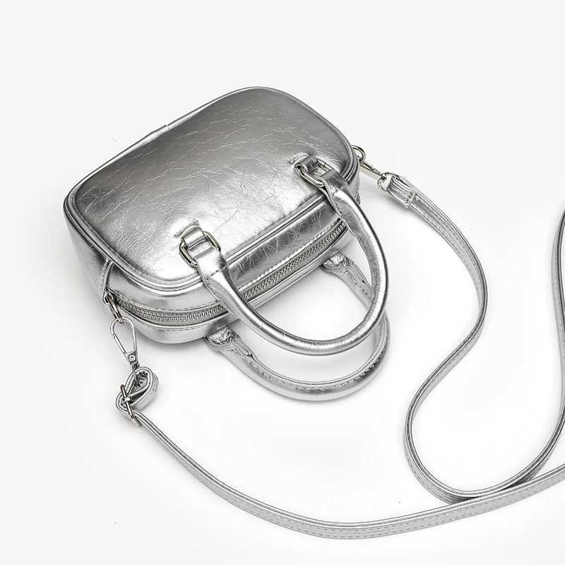 Small square womens bag 2025 summer Sier shoulder bag Versatile handbag accessible luxury niche cross bag luggageXJ250412