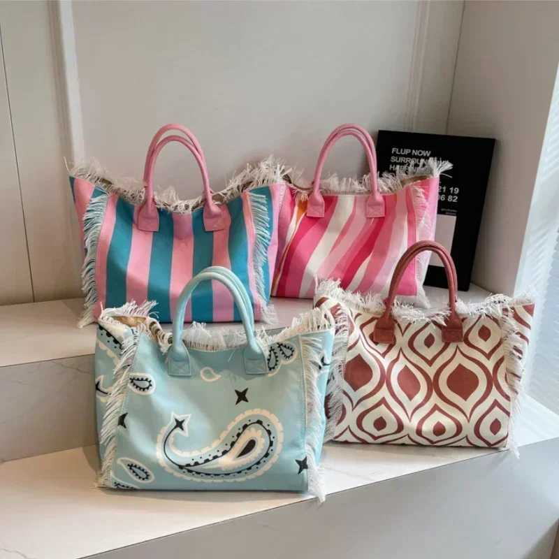 Korean Versi Colorful Collisi High Capacity Canvas Handbag 2025 Fi Pattern Casual Time Shoulder BagXJ250412