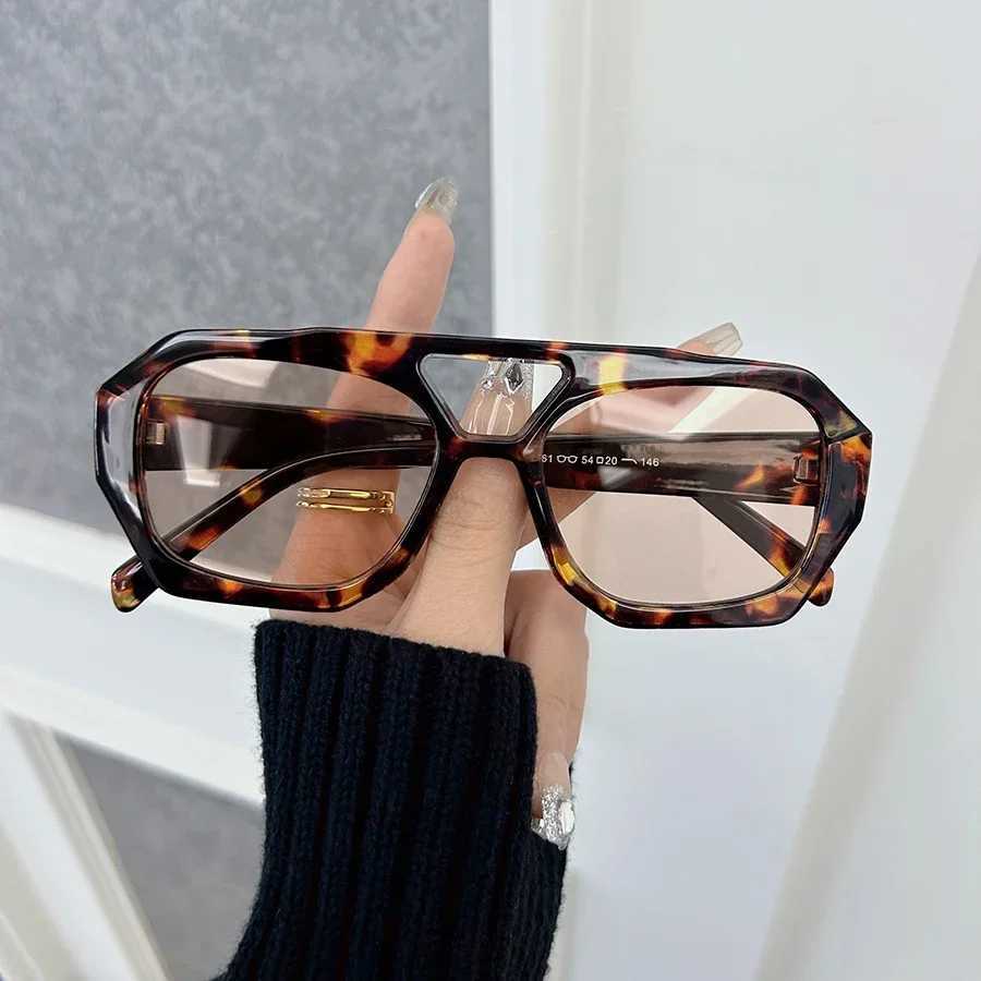 Luxury Square Sunglasses Women Brand Designer Vintage Fashion Sun Glasses Female Polygon Frame Shades Driving Oculos De Sol Z250411