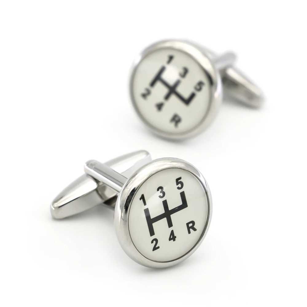Mens gear cufflinks made of high-quality brass material with a novel white automotive design. Wholesale and retail of cufflinksT250412