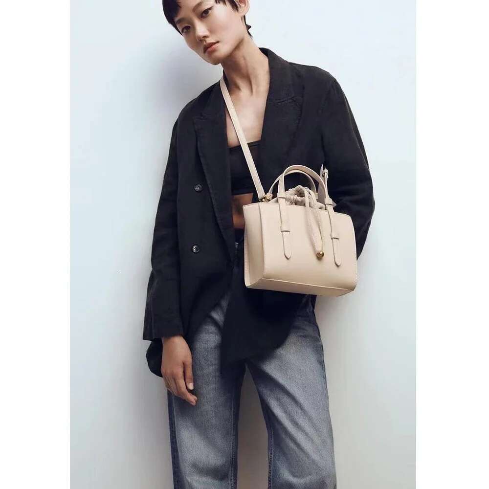 Casual Drawstring Handbags Designer Fashion High Quality Shoulder Bag PU Leather Crossbody Bags For Women Tote Chic