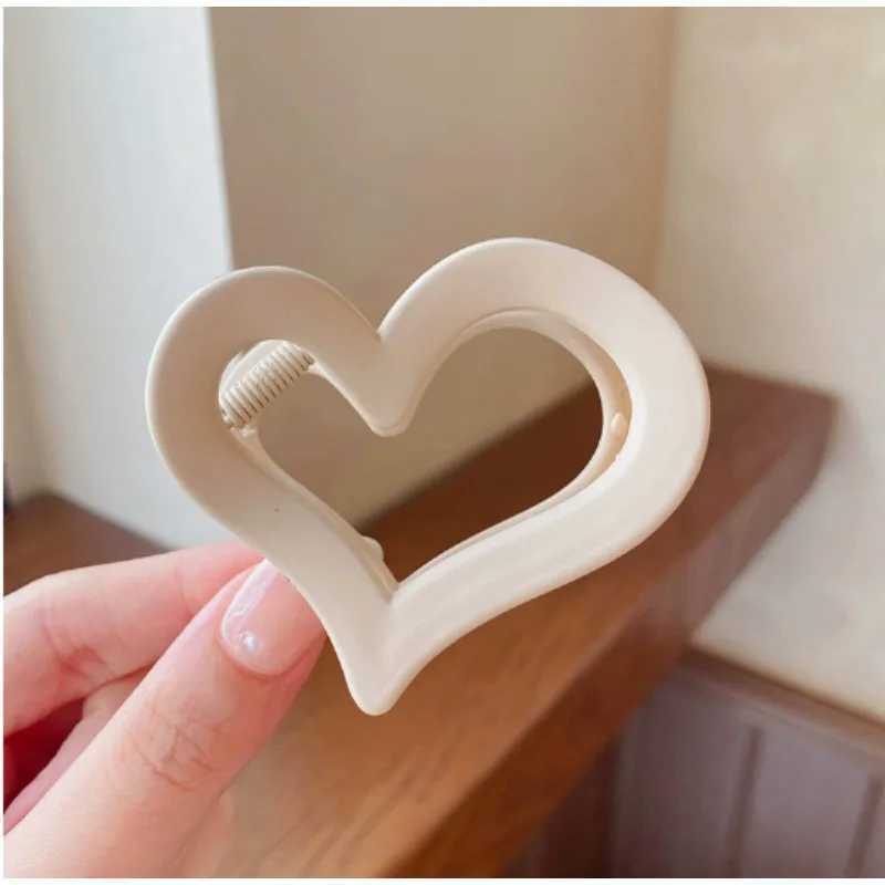 Korean version of premium shark clip womens acrylic hair clip high-end trendy hair clip crab clip. Y2504012