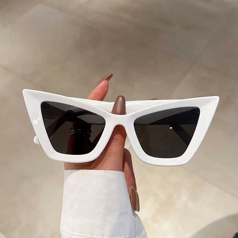2023 New Cat Eye Fashion Sunglasses Woman Vintage Luxury Brand Designer Sun Glasses For Female UV400 Protection Gafas De SolC250411