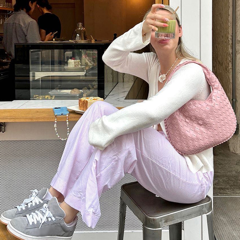 Fall women clothes women's solid color casual sweaters with large bow design on the chest cute women's tops comfortable and elegant casual s