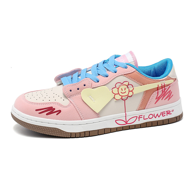 Instagrammable Graffiti-style Skate Shoes for Couples - Unique Sunflower Pattern Low-Top Sneakers, Gender-Neutral Streetwear