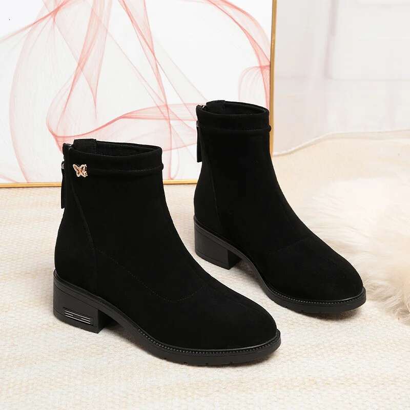 2025 New Women's Low Heel Comfortable Plush Suede Short Zipper Warm Designer Fashion Snow Boots