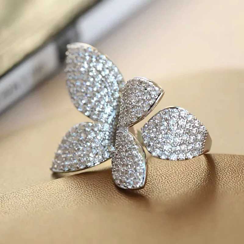 New Fashion Exaggerated Engagement Rings for Women Oversized Butterfly Flower AAA Cubic Zirconia Bridal Beauty Jewelry GiftsXJ250412
