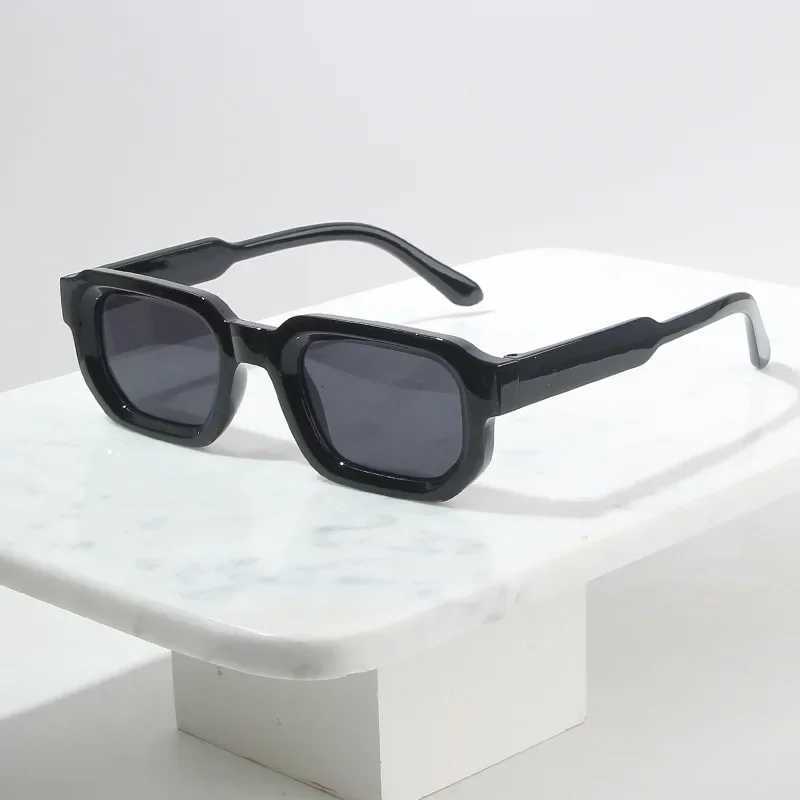 Vintage Oversized Square Sunglasses Women For Men Classic Big Frame Trending Sun Glasses UV400 Brand Designer Eyewear Z250411