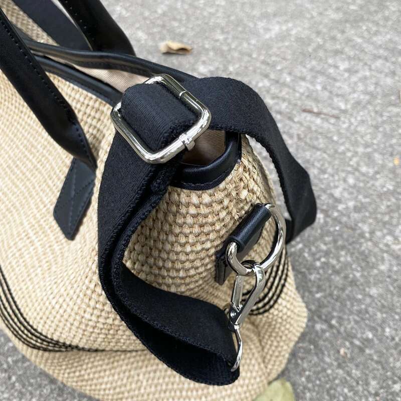Large Capacity Straw Beach Tote Bags For Women Designer Handbags And Purses 2025 New In Letter Stripes Underarm Shoulder