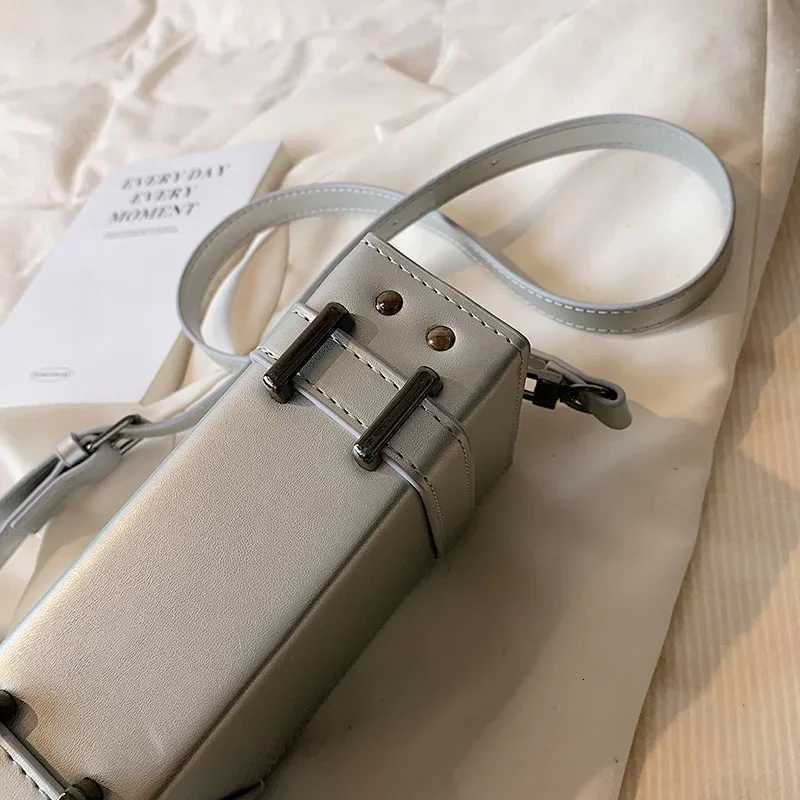 Simple Mens Small Shoulder Bag Unisex Phone Bags Streetwear Personality Box bag for Men Suitcase Shape Crossbody bags bolso T2511112