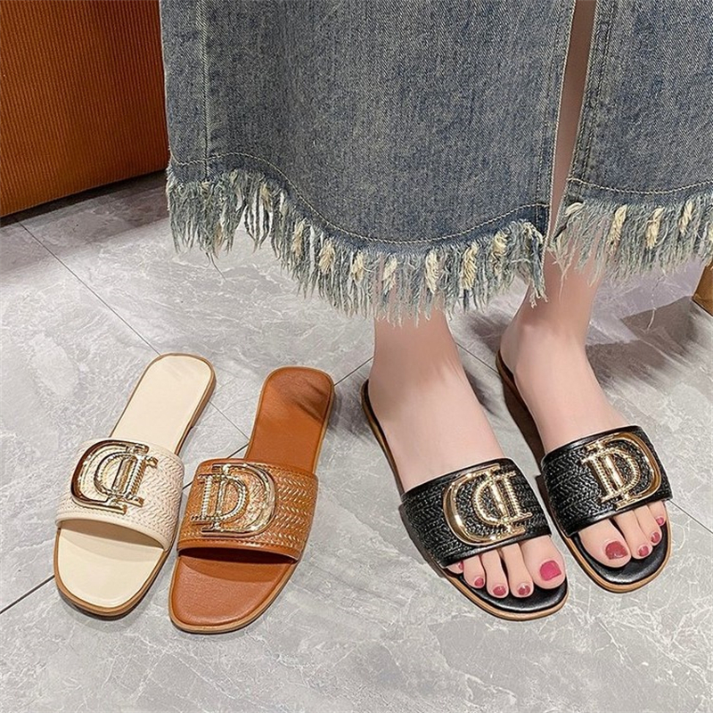 free shipping designer slippers womans outdoor indoor casual sandals breathable fashion black white sliders