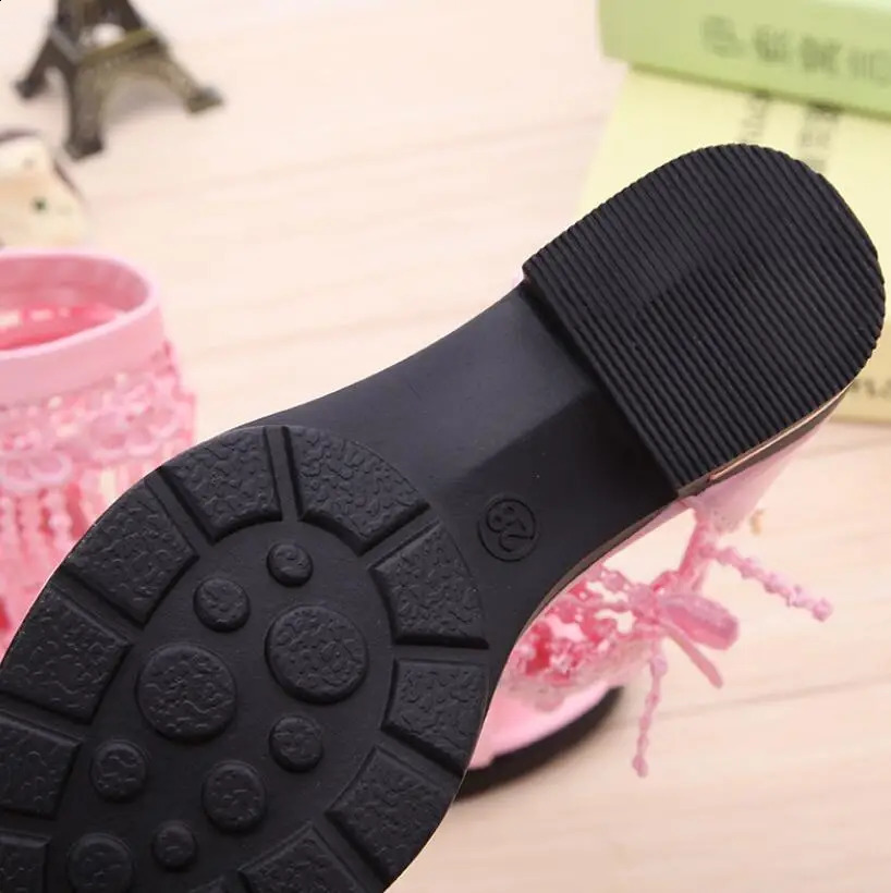 3 5 9 10 12 Years Kids Bow Sandals Children Girls Summer Cute Sandals Beach Princess Fashion High Heels Tassel School Shoes 250411