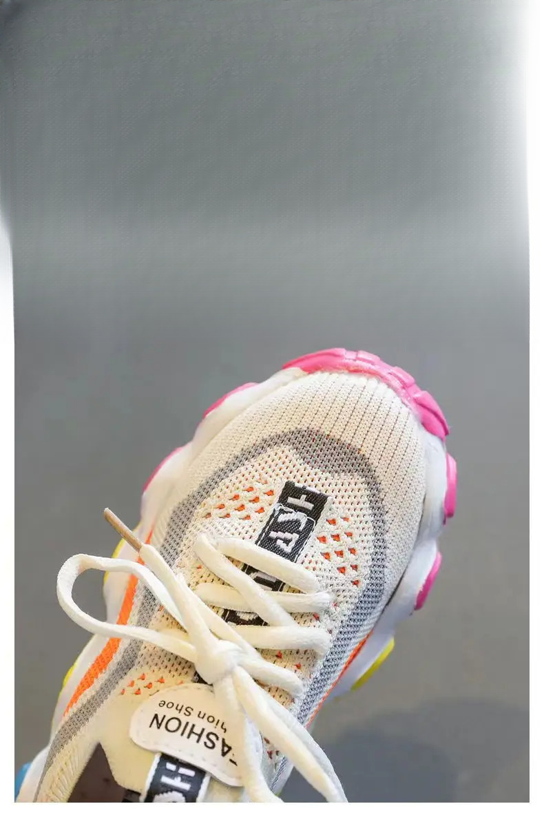2025 Summer New Children's Rainbow Knitted Sports Tennis Shoes Designer Fashion Sports Shoes